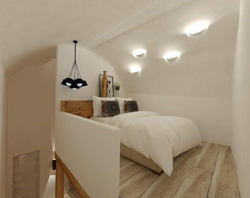 Callia Caves - Adults Only Тира Экстерьер фото